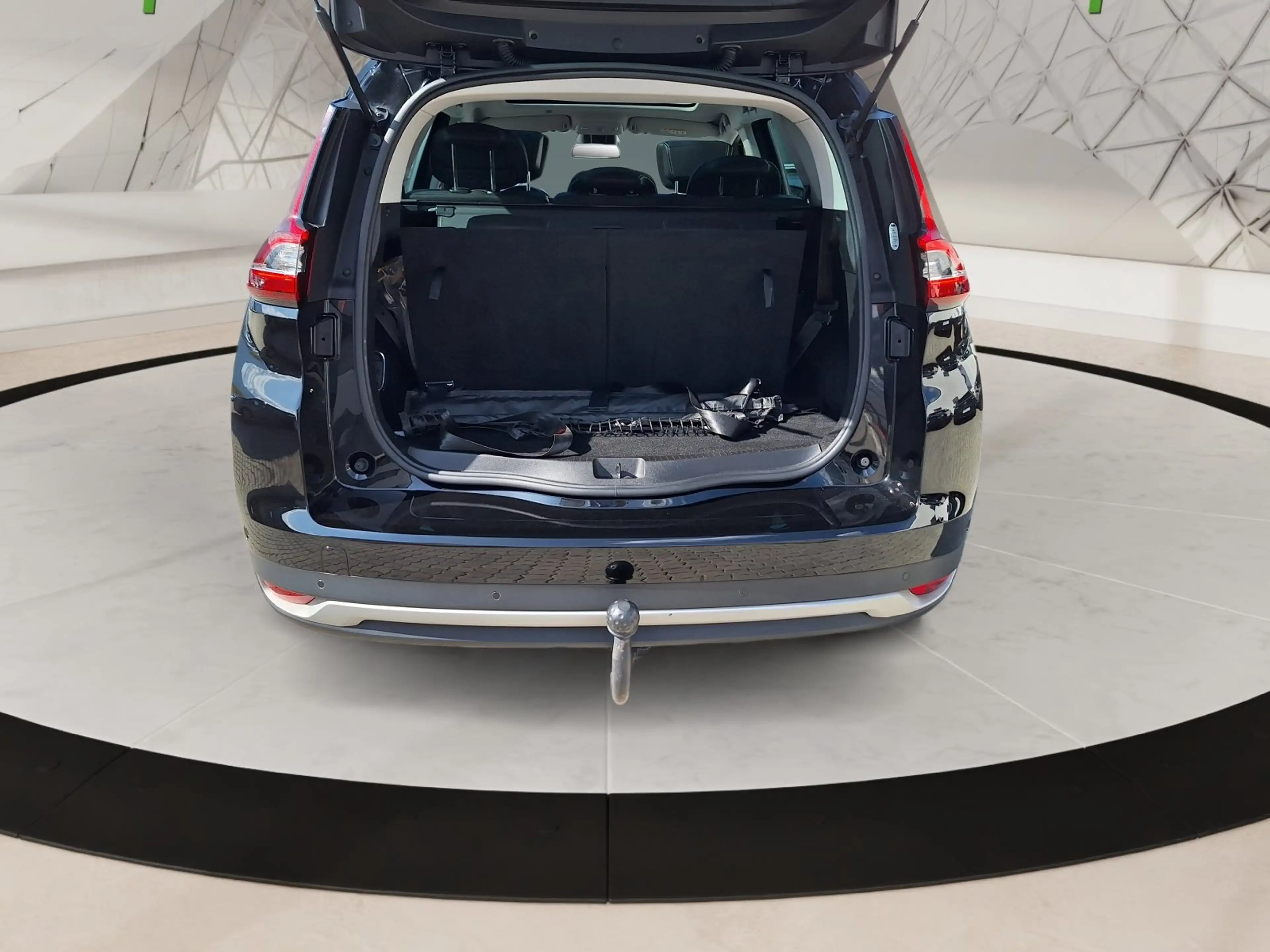 Renault Scenic IV 1,5 dCi 110 Energy BOSE Ed. Grand — photo 10