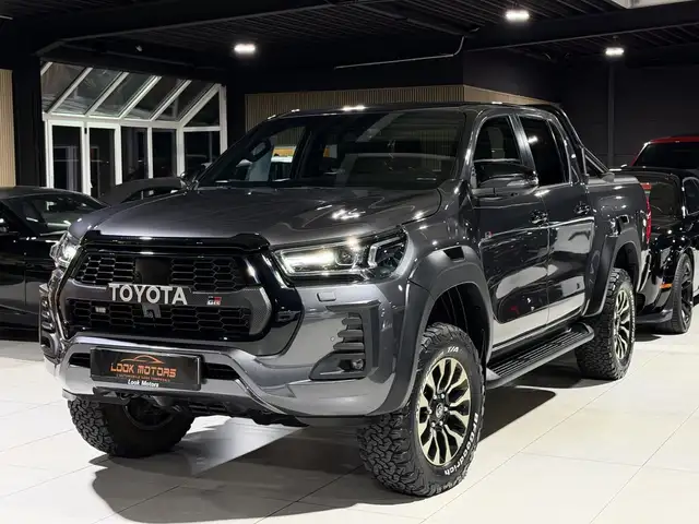 Toyota Hilux 2.8 D-4D 4WD GR SPORT 204cv Bt Automatique DRCC DISTRONIC NAVIGATION CAMERA CARPLAY LED
