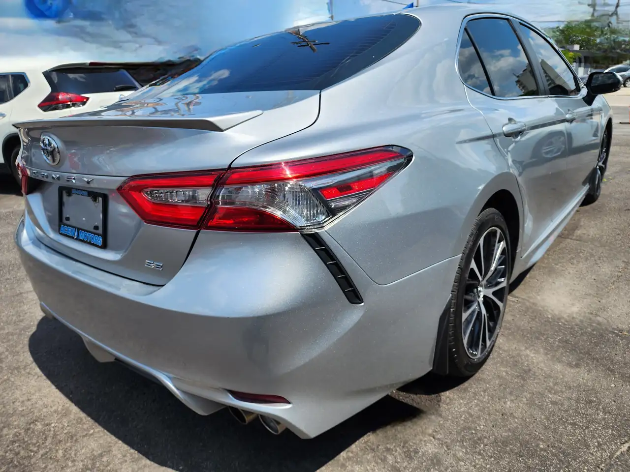 Toyota Camry снимка Toyota Camry