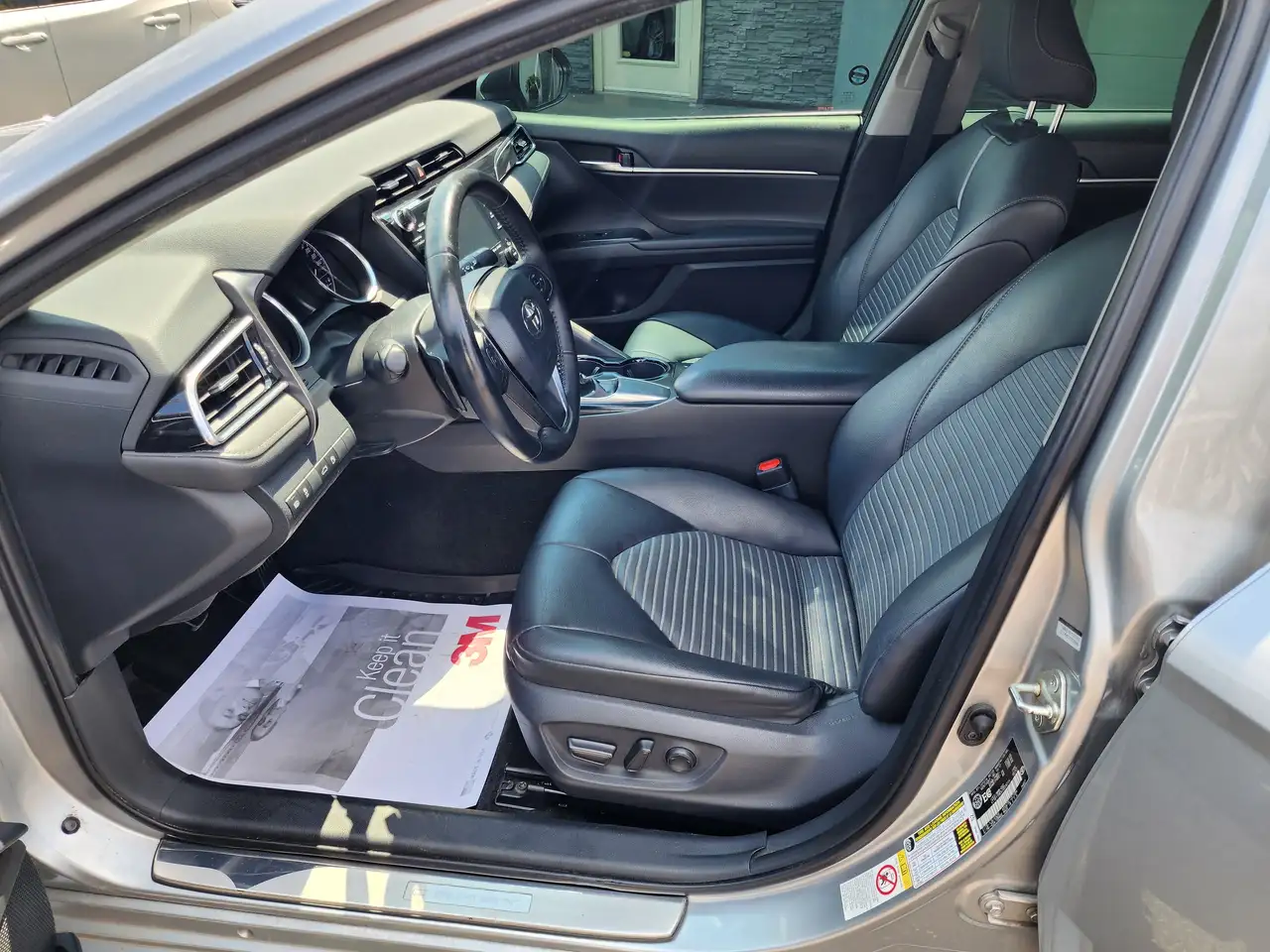 Toyota Camry снимка Toyota Camry