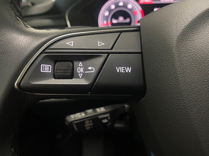 Audi A4 Avant 40 TFSI S edition 19" ACC Trekhaak Navi Audi — photo 23