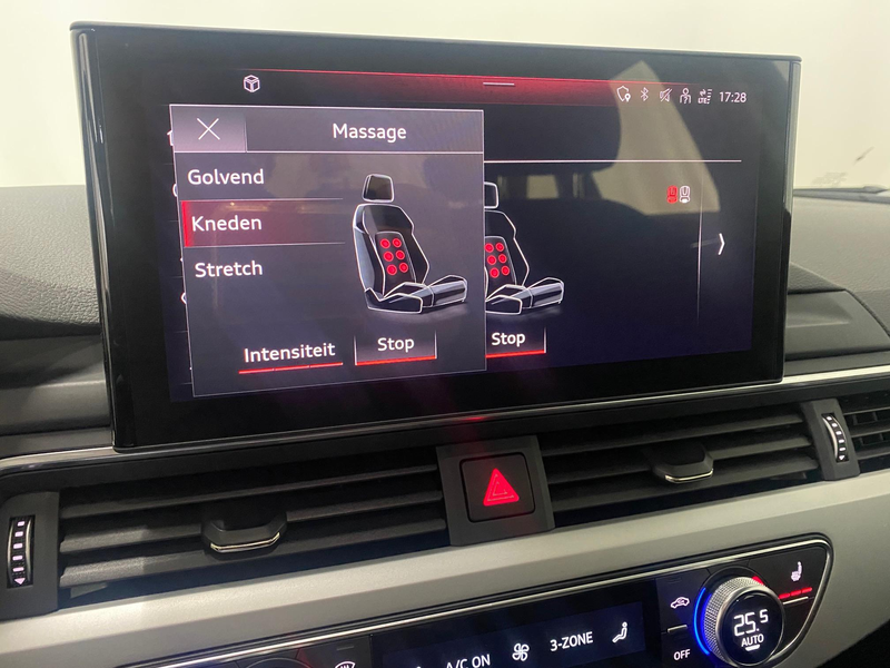 Audi A4 Avant 40 TFSI S edition 19" ACC Trekhaak Navi Audi — photo 28