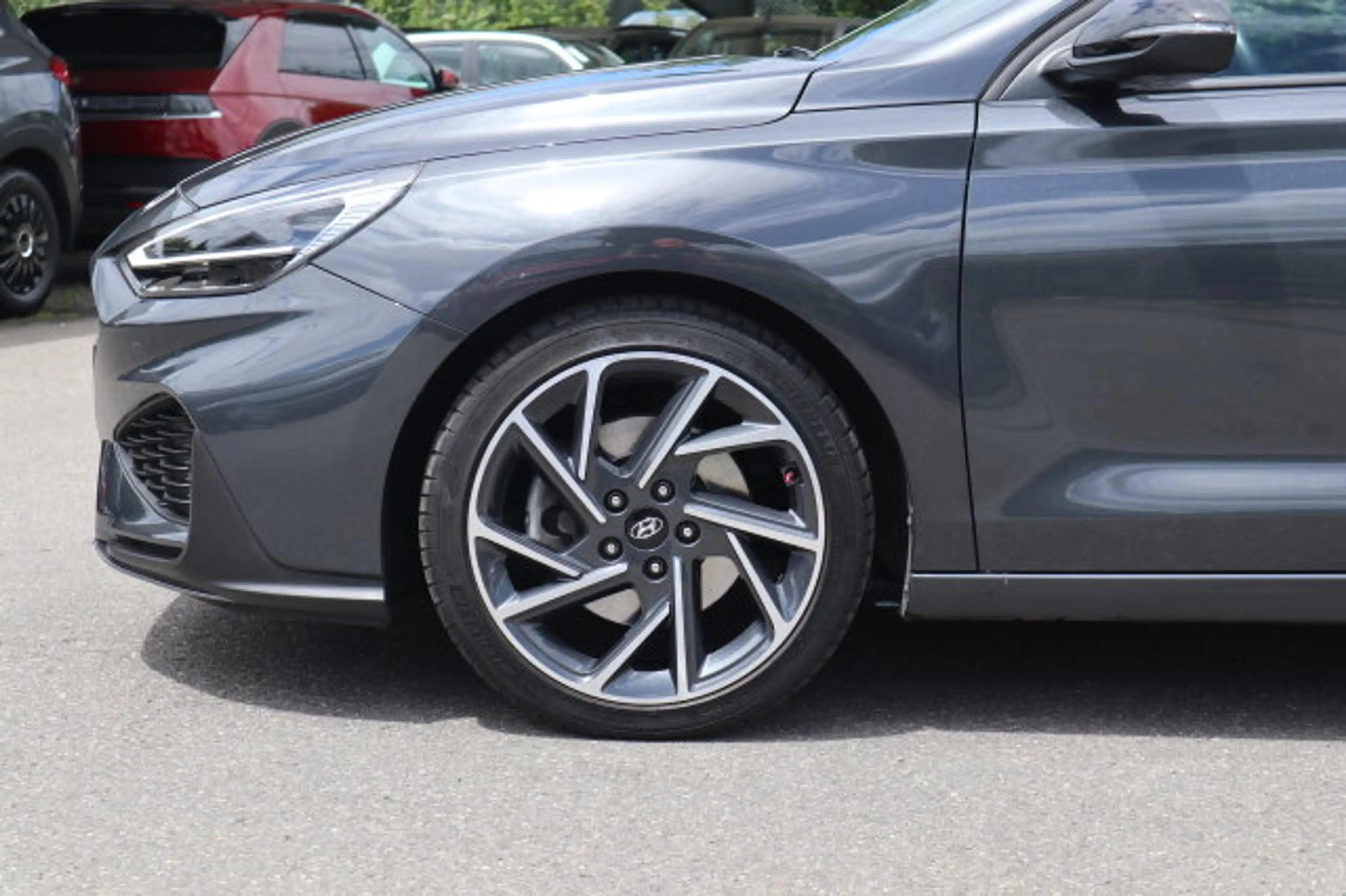 Hyundai i30 1.5 T-GDI N-Line Mild-Hybrid Kamera/Navi/PDC Autom./Klima/BC/Tempomat/eFH./Audiosystem: Radio RDS/Sportsitze — photo 3