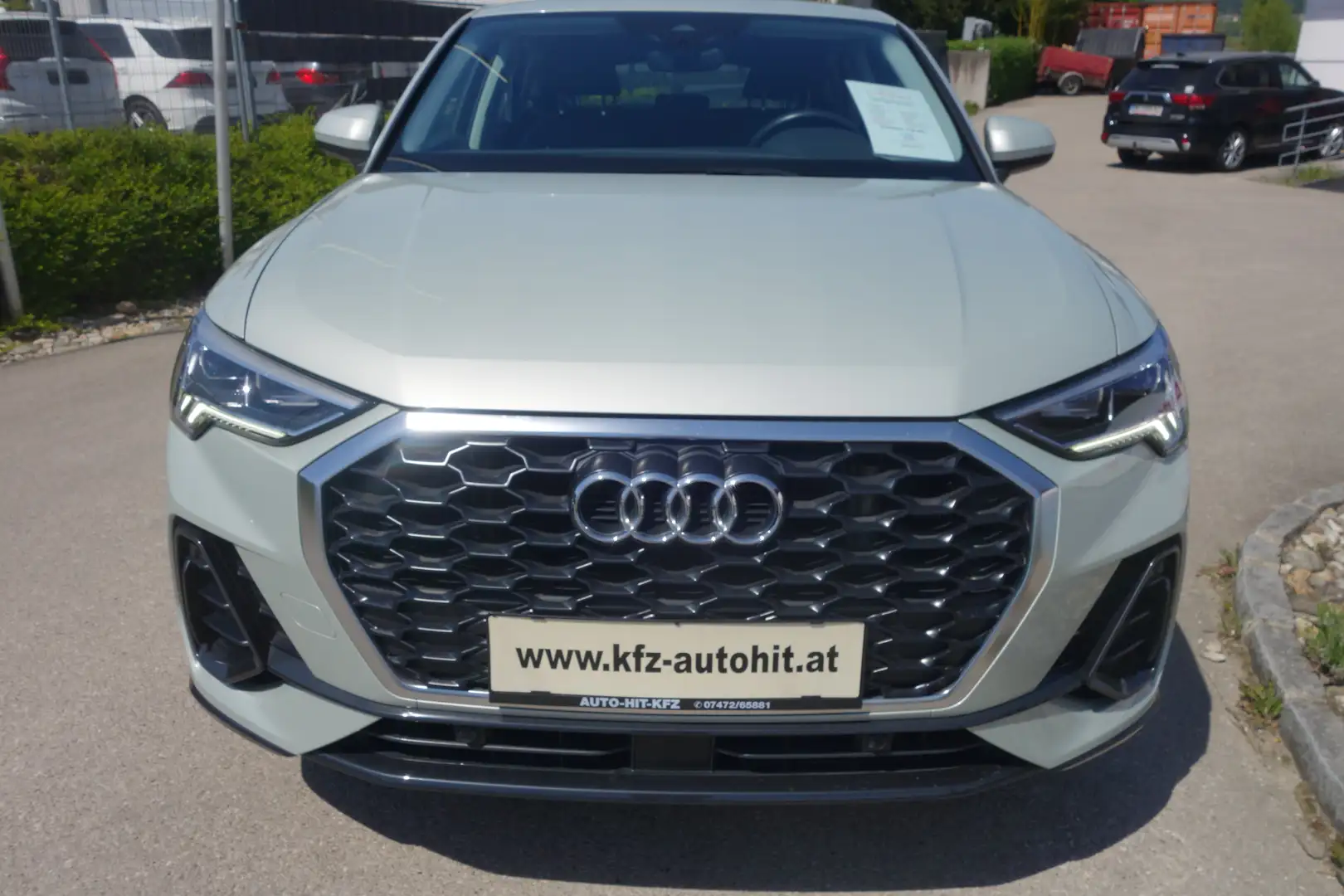 Audi Q3 Sportback 45 TFSI e S-tronic *Leder/Kamera/PlugIn* Silber - 2