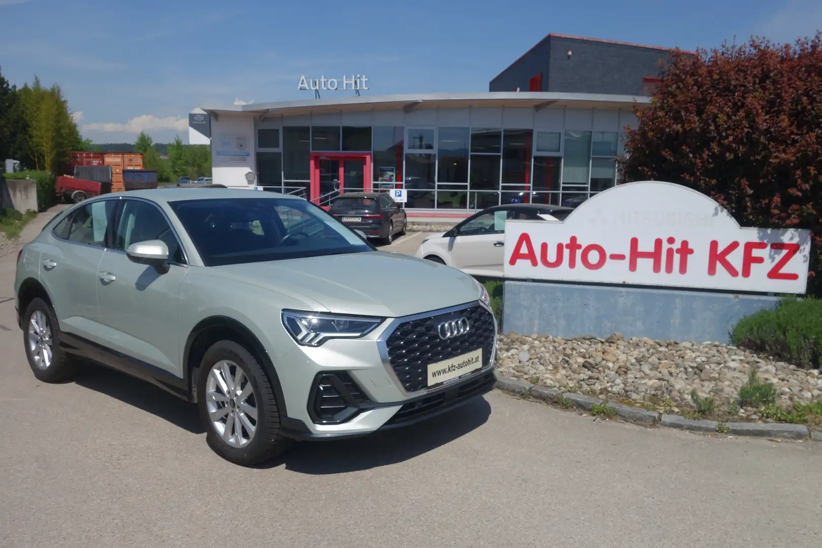 Audi Q3 Sportback 45 TFSI e S-tronic *Leder/Kamera/PlugIn* Silber - 1