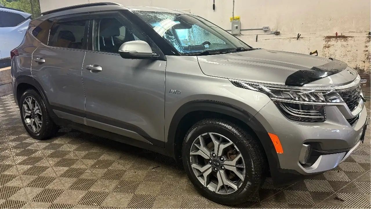 Kia Seltos снимка Kia Seltos