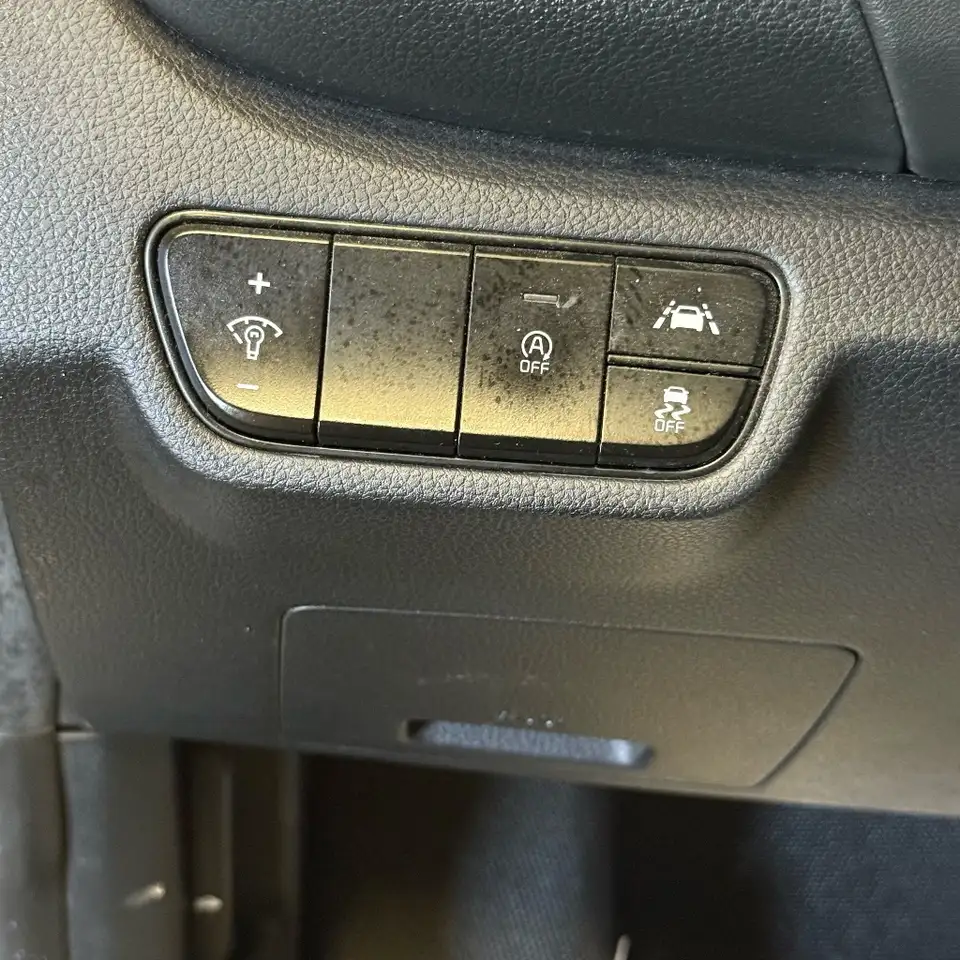 Kia Seltos снимка Kia Seltos