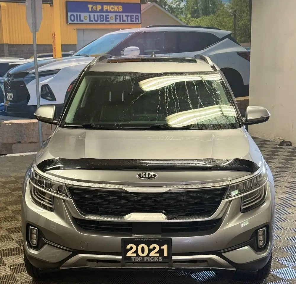 Kia Seltos снимка Kia Seltos