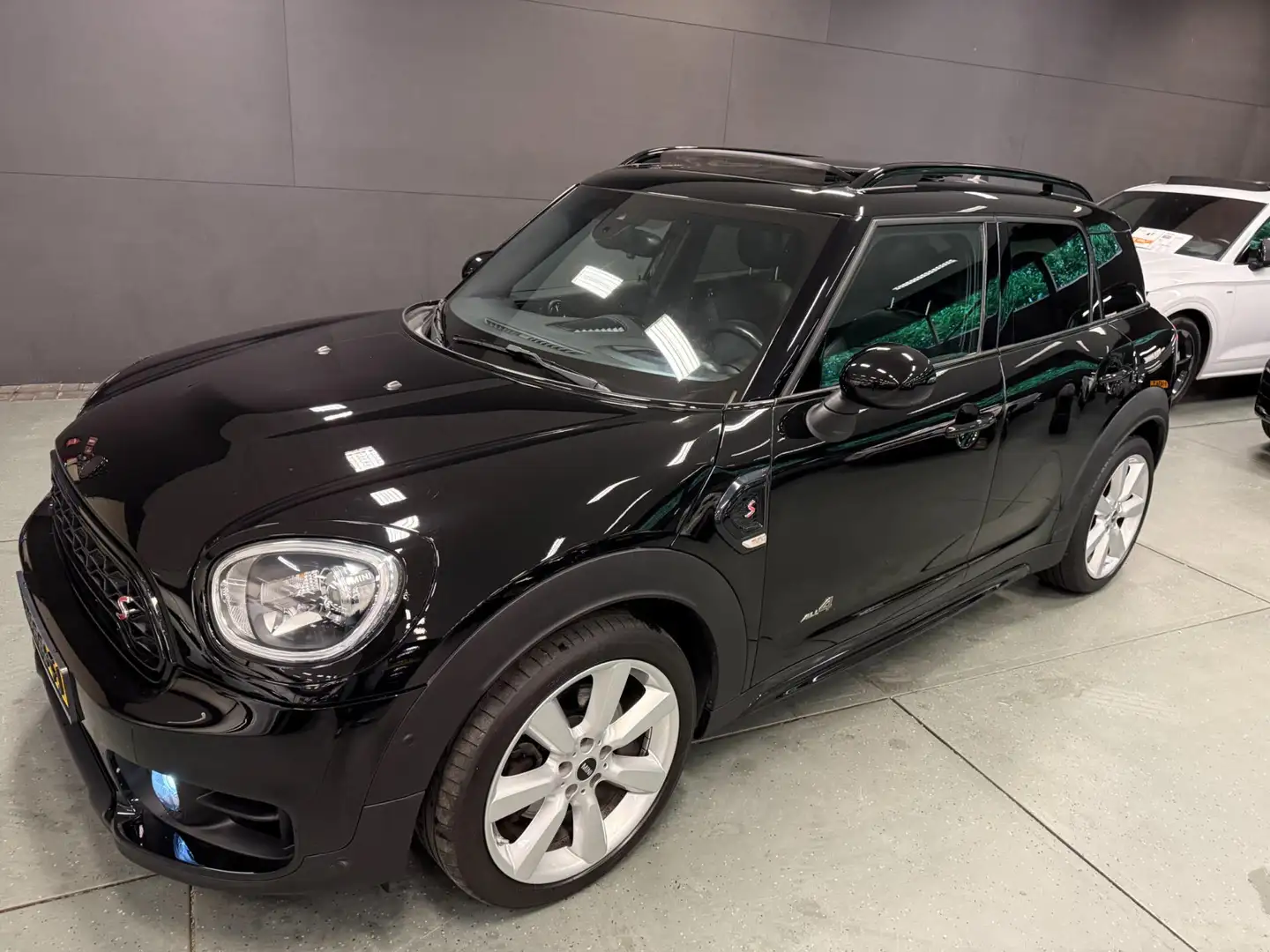 MINI Cooper S Countryman 2.0 ALL4 Chili FACELIFT-BLACK-LINE-FULL-OPTION/// Zwart - 2