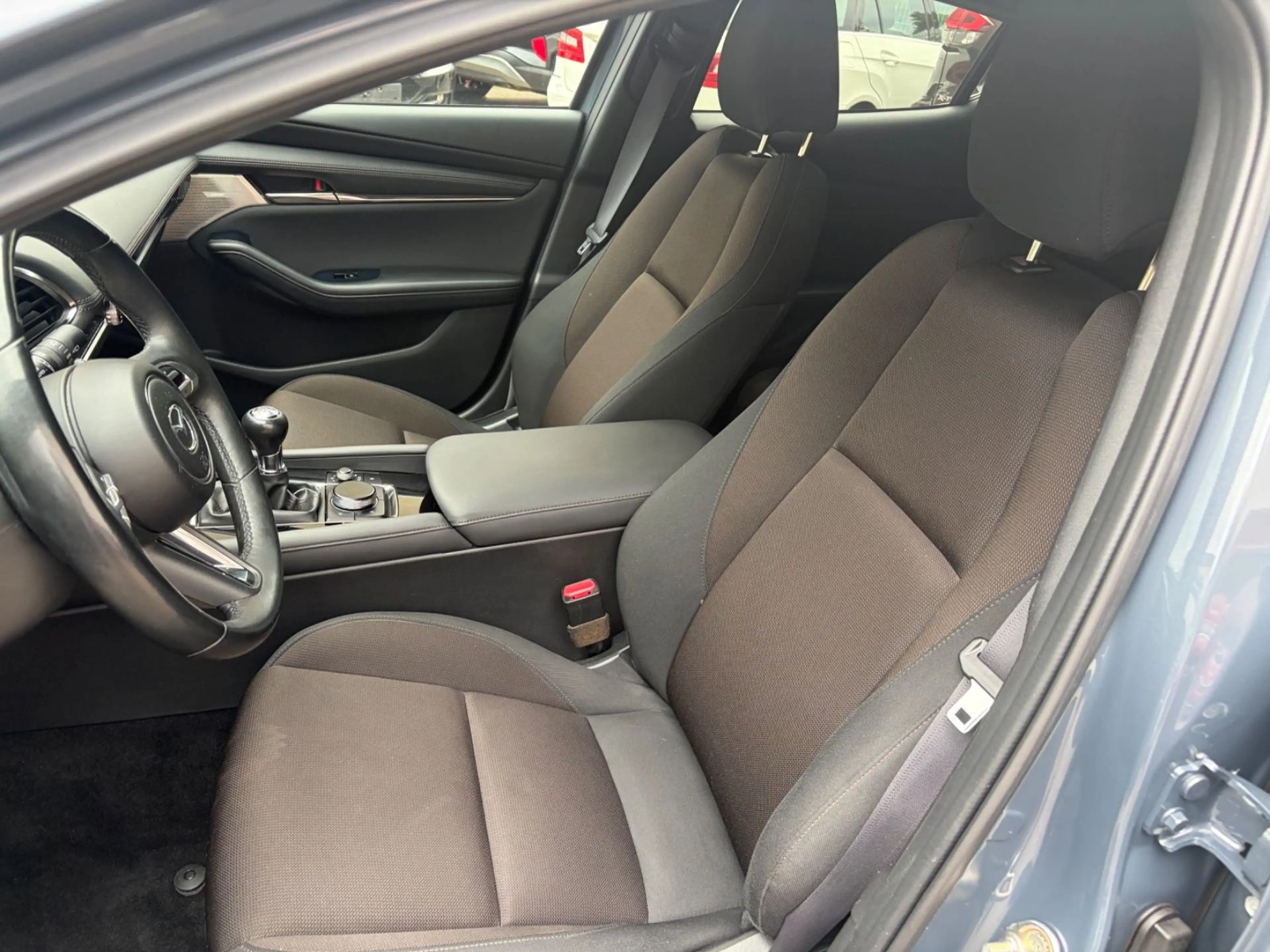 Mazda 3 Mazda 3 Bose/HeadUp/Keyless/Navi/360Kamera — photo 9