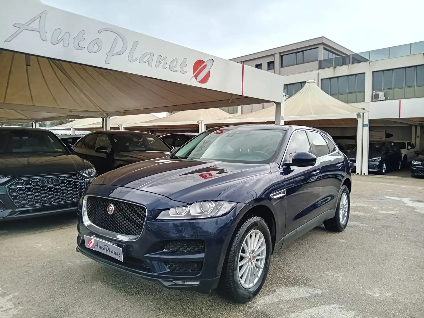 Jaguar F-Pace F-Pace 2015 2.0d i4 Pure awd 240cv auto my18 - 2