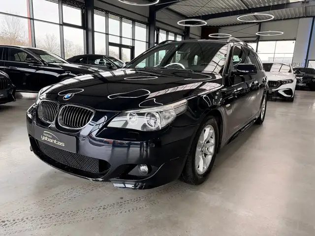 BMW 530 530d M-Paket SHZ Navi Xenon AHK PDC