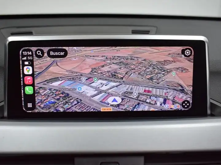 BMW X1 sDrive18dA Corporate 2021, foto 28