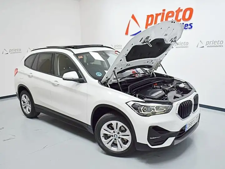BMW X1 sDrive18dA Corporate 2021, foto 47