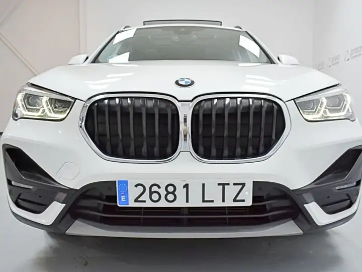 BMW X1 sDrive18dA Corporate 2021, foto 48