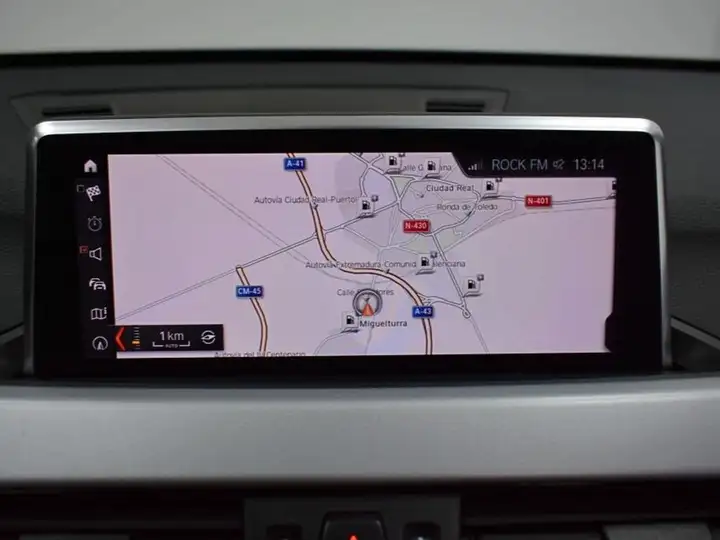 BMW X1 sDrive18dA Corporate 2021, foto 29