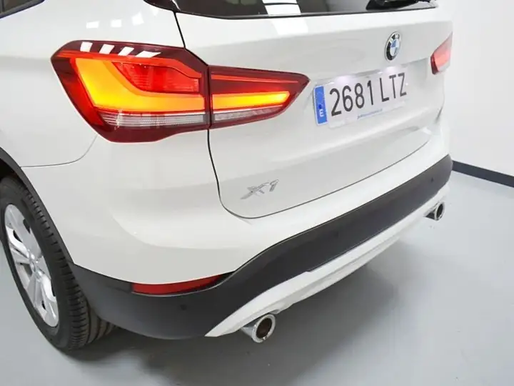 BMW X1 sDrive18dA Corporate 2021, foto 5