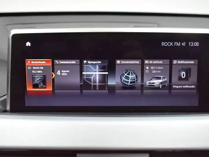 BMW X1 sDrive18dA Corporate 2021, foto 21