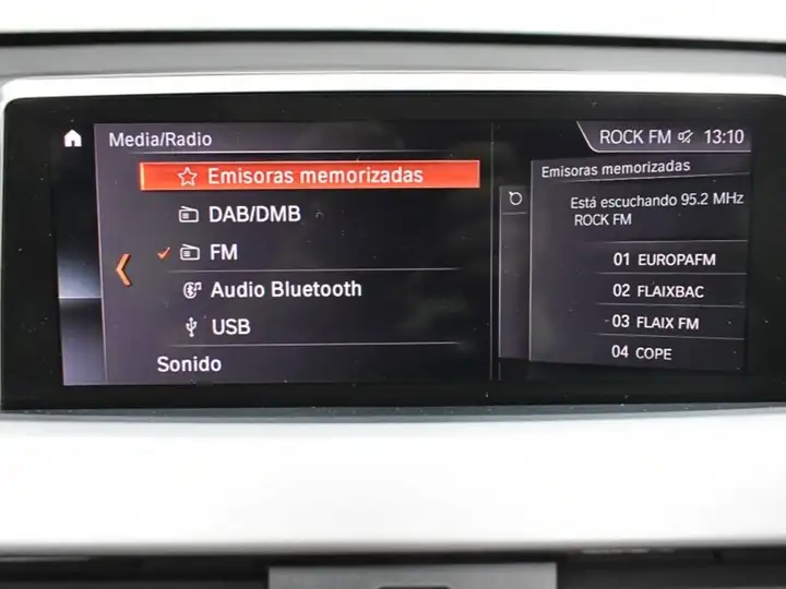 BMW X1 sDrive18dA Corporate 2021, foto 25