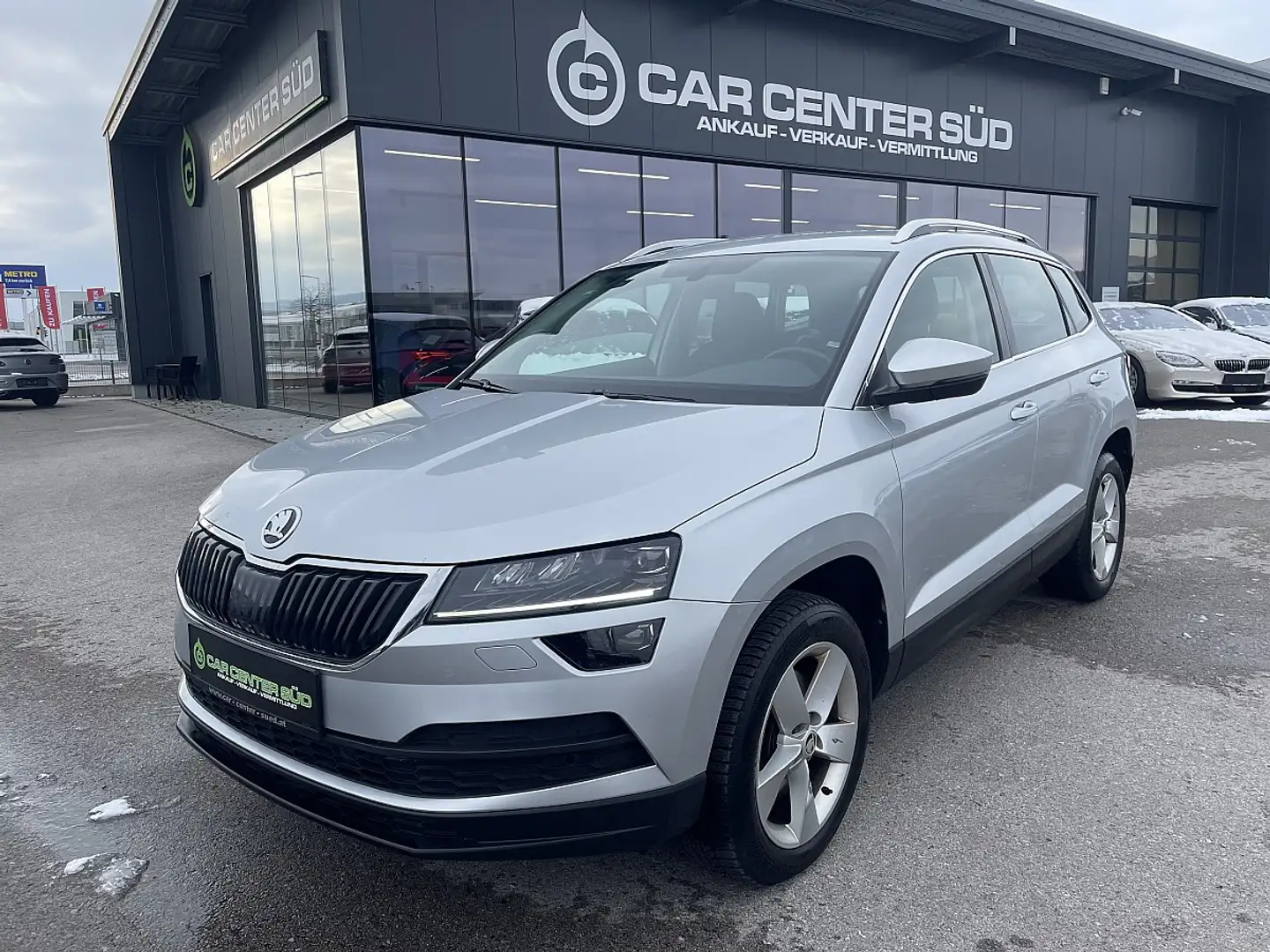 Skoda Karoq 2,0 TDI 4x4 DSG Ambition Gris - 1