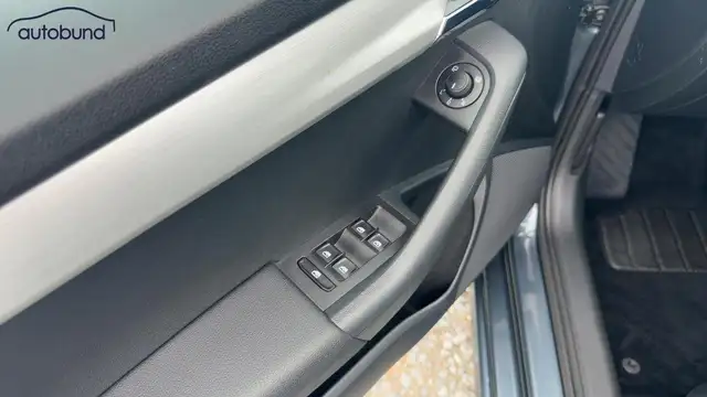 Skoda Octavia view 10