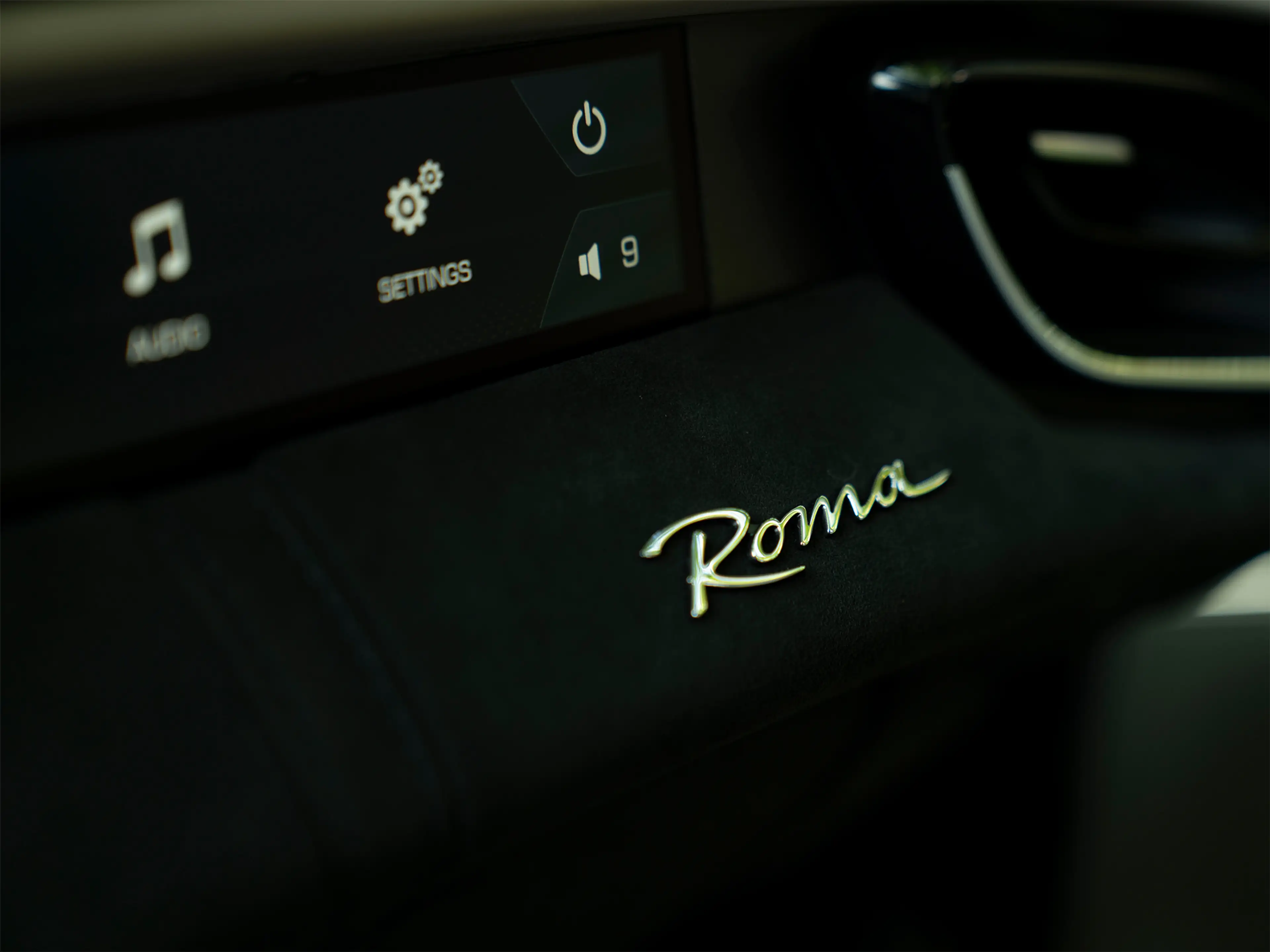Ferrari Roma 3.9 V8 HELE | Blu Scozia | Carbon exterieur | JBL — photo 38