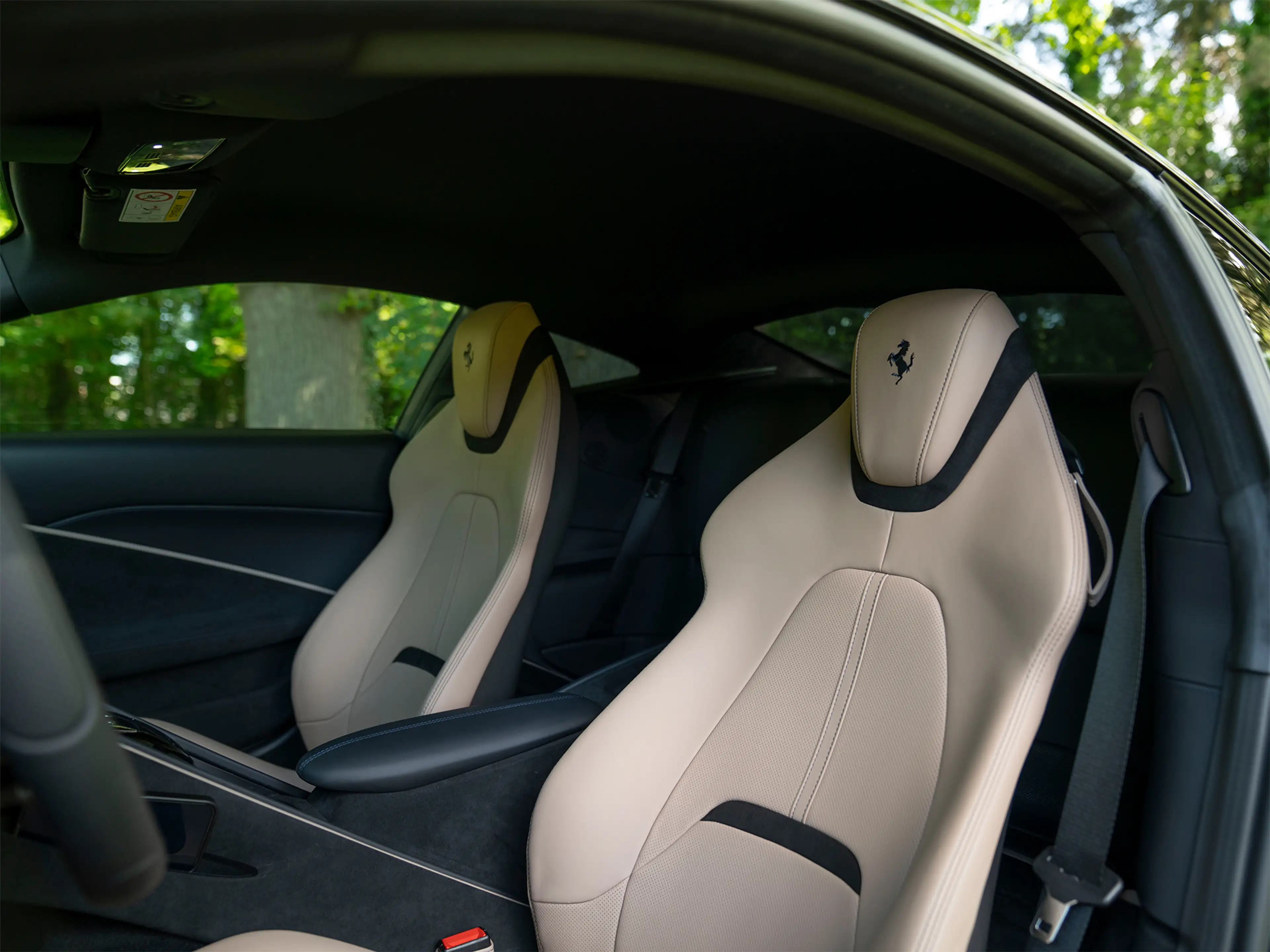 Ferrari Roma 3.9 V8 HELE | Blu Scozia | Carbon exterieur | JBL — photo 8