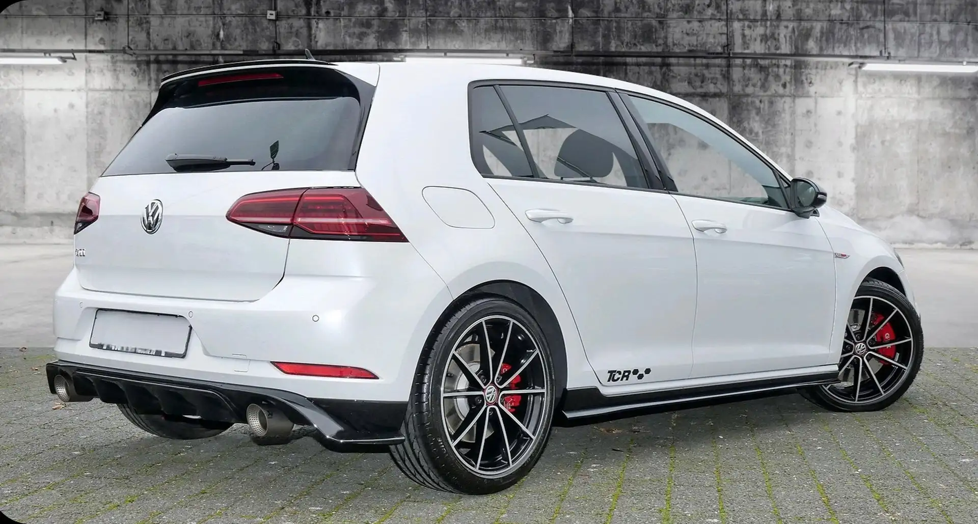 Volkswagen Golf GTI Golf GTI TCR 2.0 TSI OPF DSG TCR Akrapovič Weiß - 2