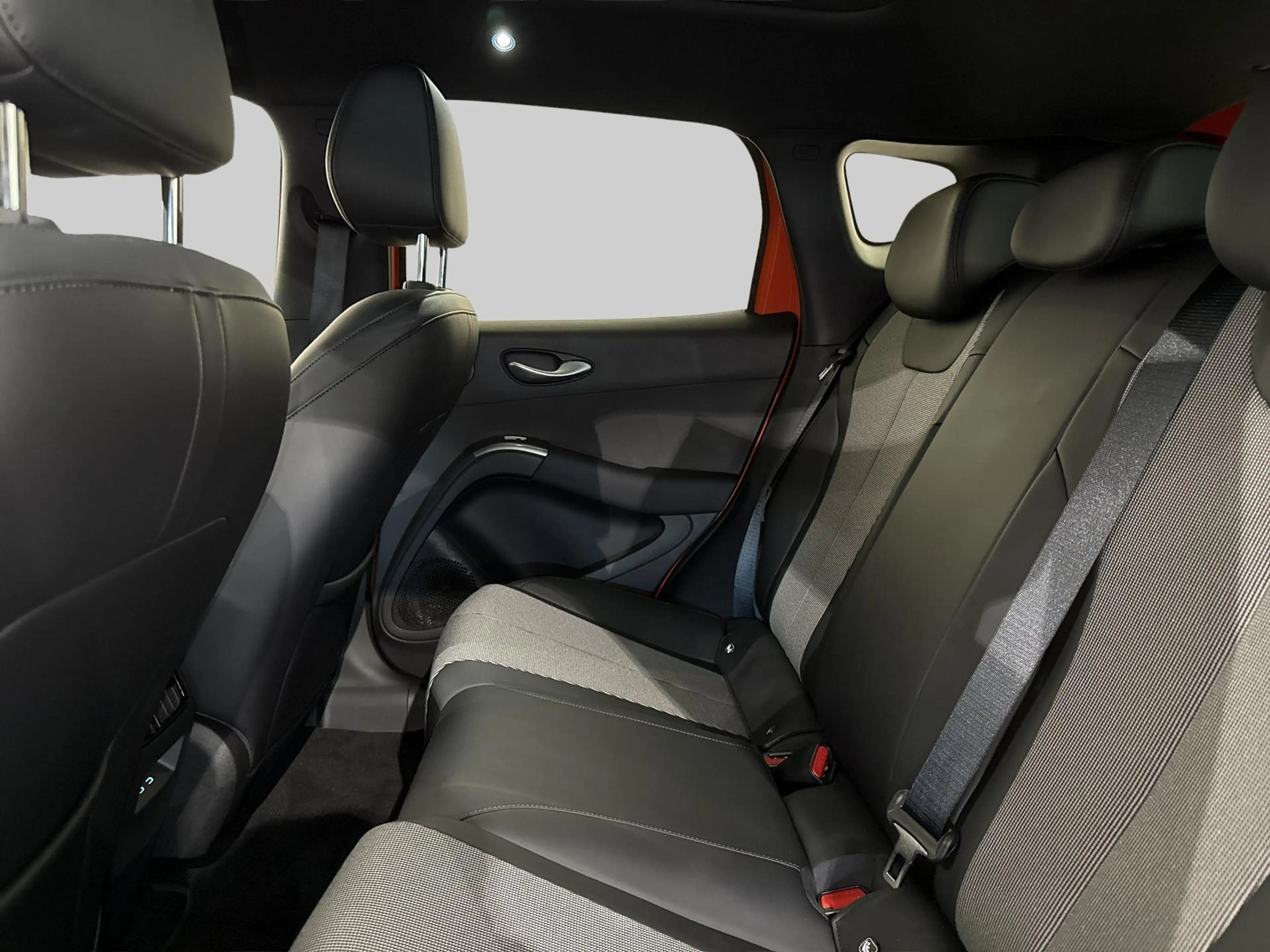 BYD Dolphin G 1.5L DM-i Comfort 2026 — photo 6