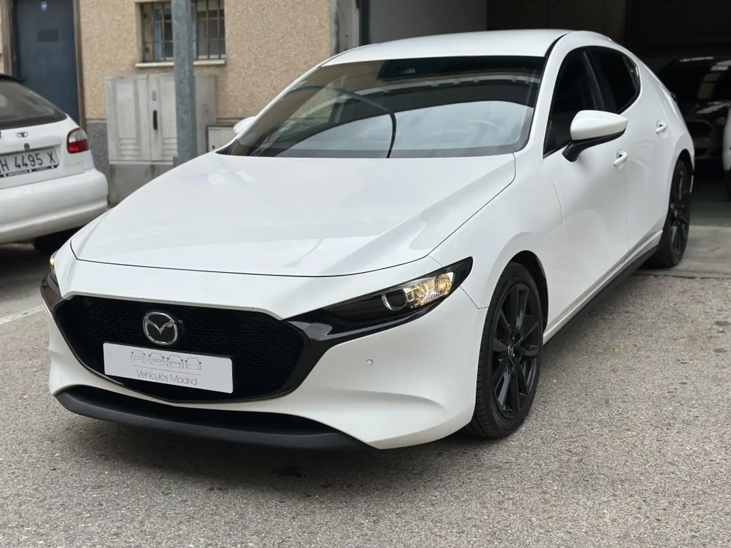 Mazda 3 2.0 e-Skyactiv-X Evolution 132kW Blanco - 1