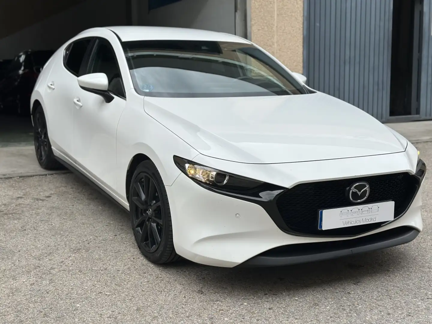 Mazda 3 2.0 e-Skyactiv-X Evolution 132kW Blanco - 2