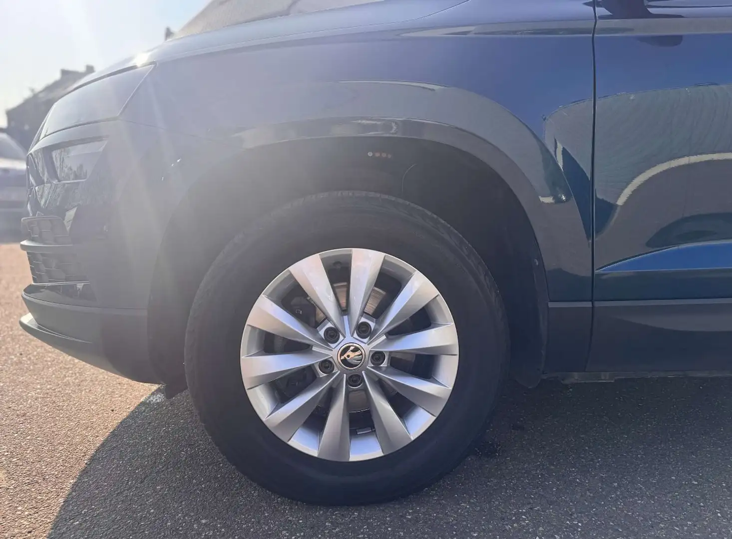 Skoda Karoq 1.5 TSI ACT Ambition DSG (EU6.2) Blauw - 2