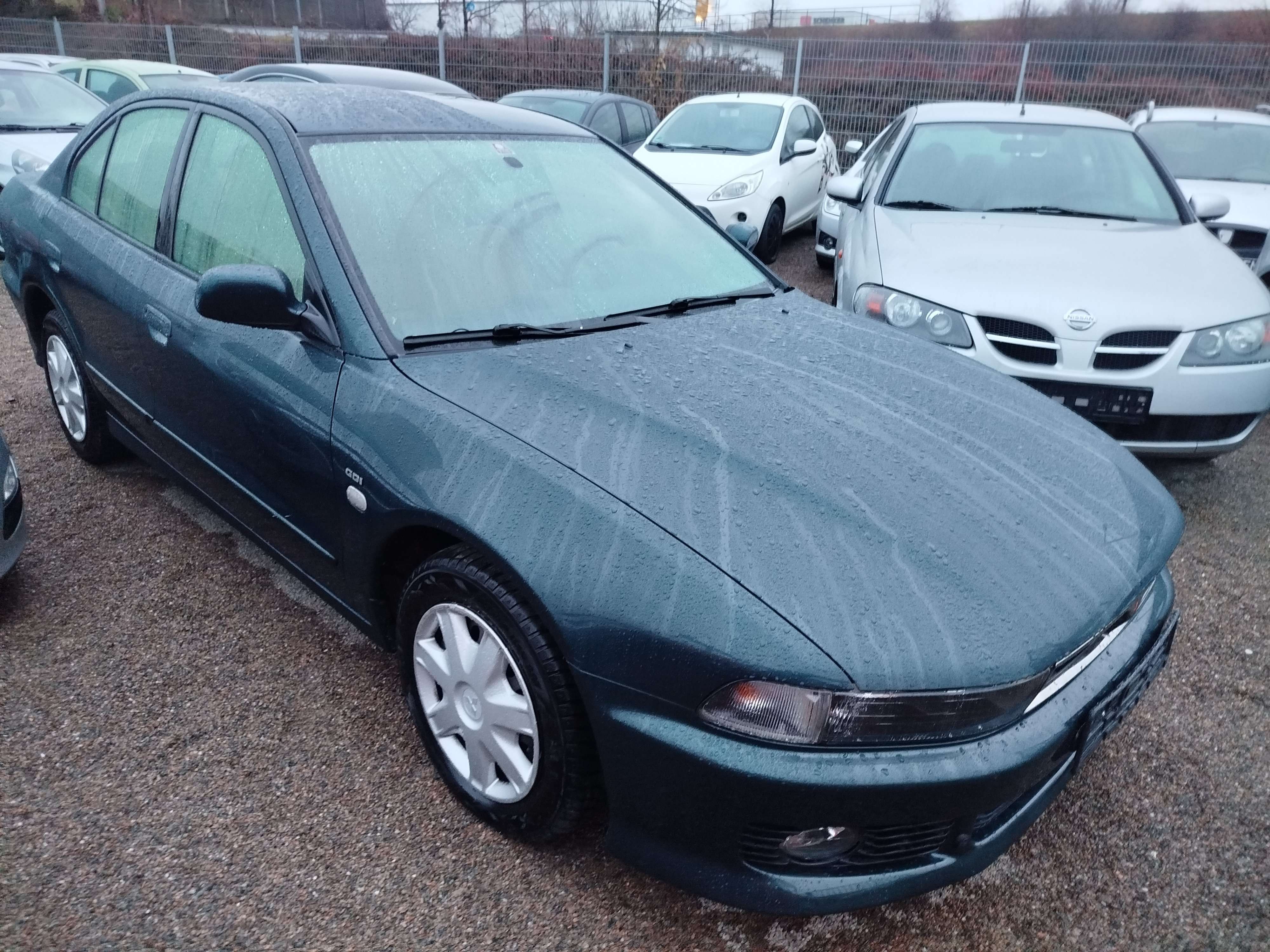 Second hand Mitsubishi Galant 2.4