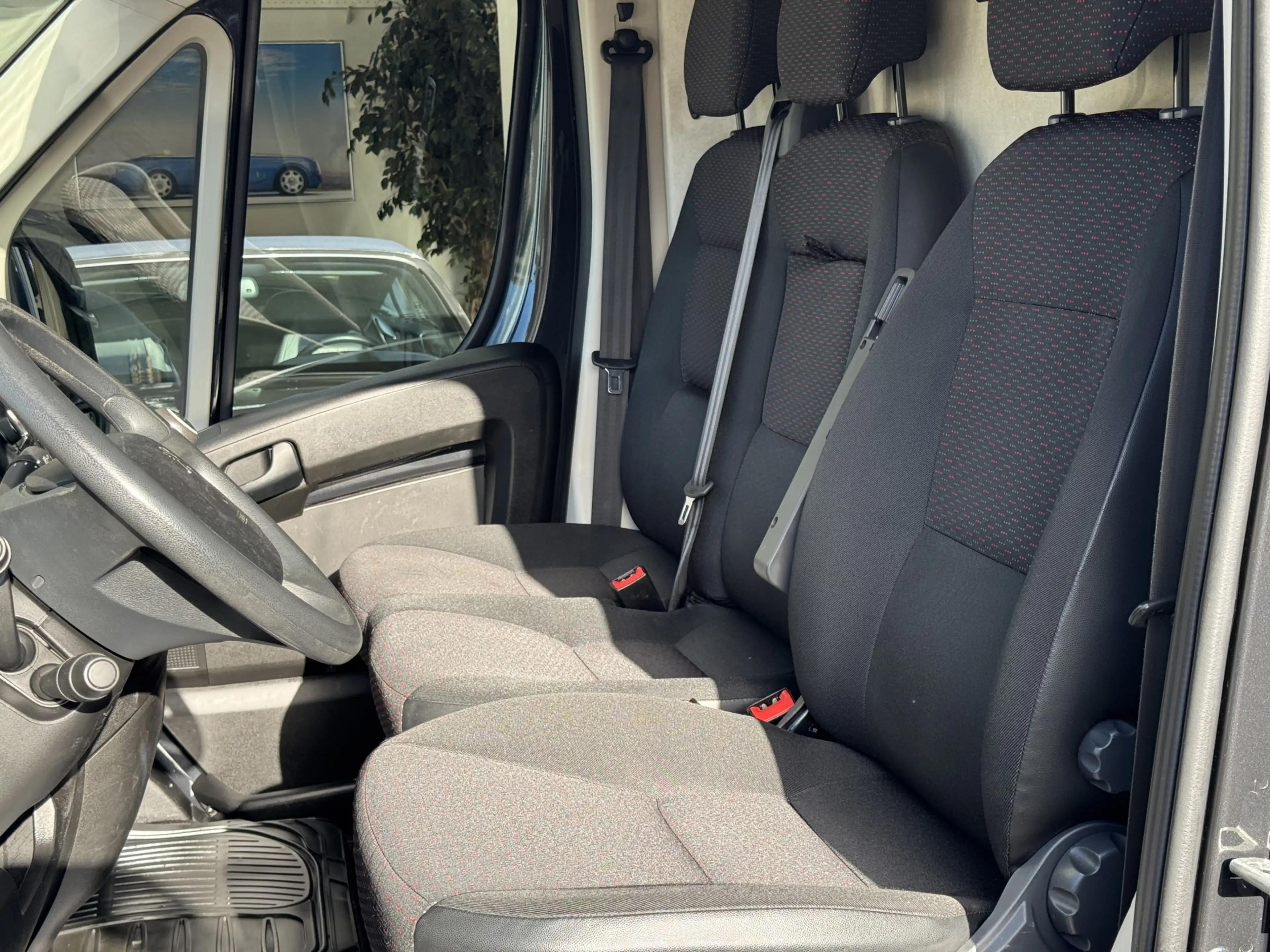 Peugeot Boxer 330 2.2 BlueHDi 120 L1H1 Premium 1 EIGENAAR/CAMERA — photo 8