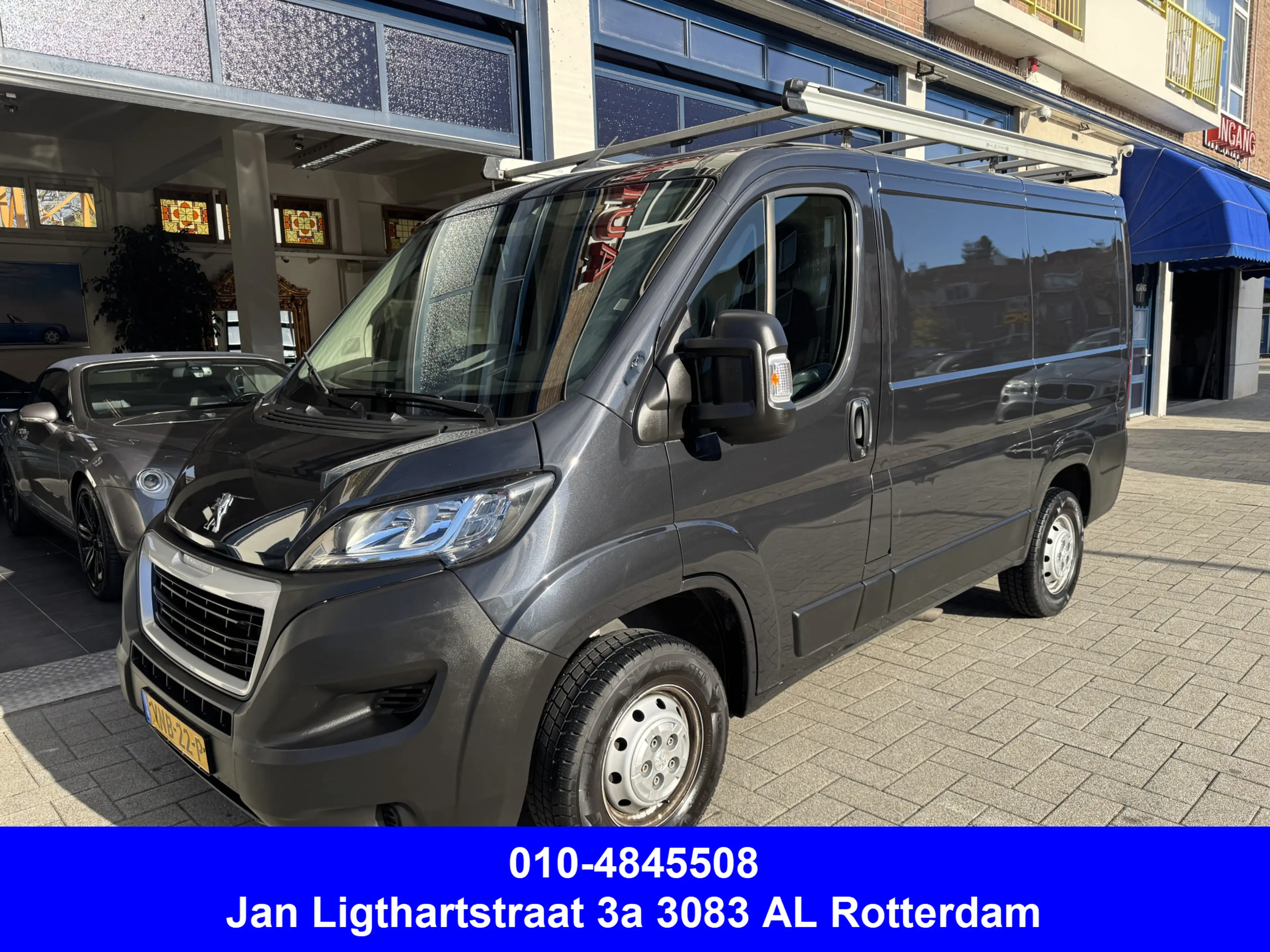Peugeot Boxer 330 2.2 BlueHDi 120 L1H1 Premium 1 EIGENAAR/CAMERA