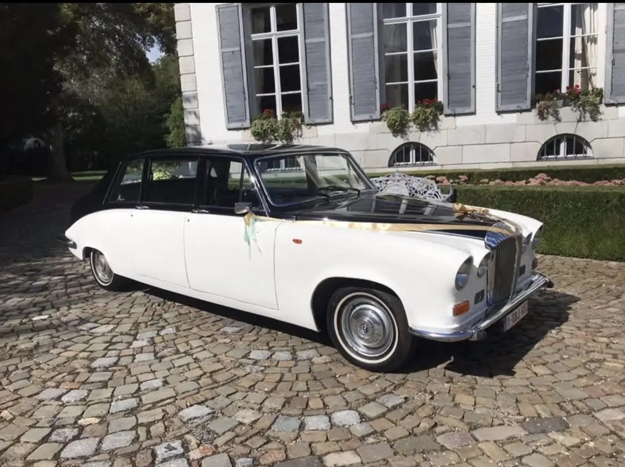 Jaguar Daimler DS420, foto 2