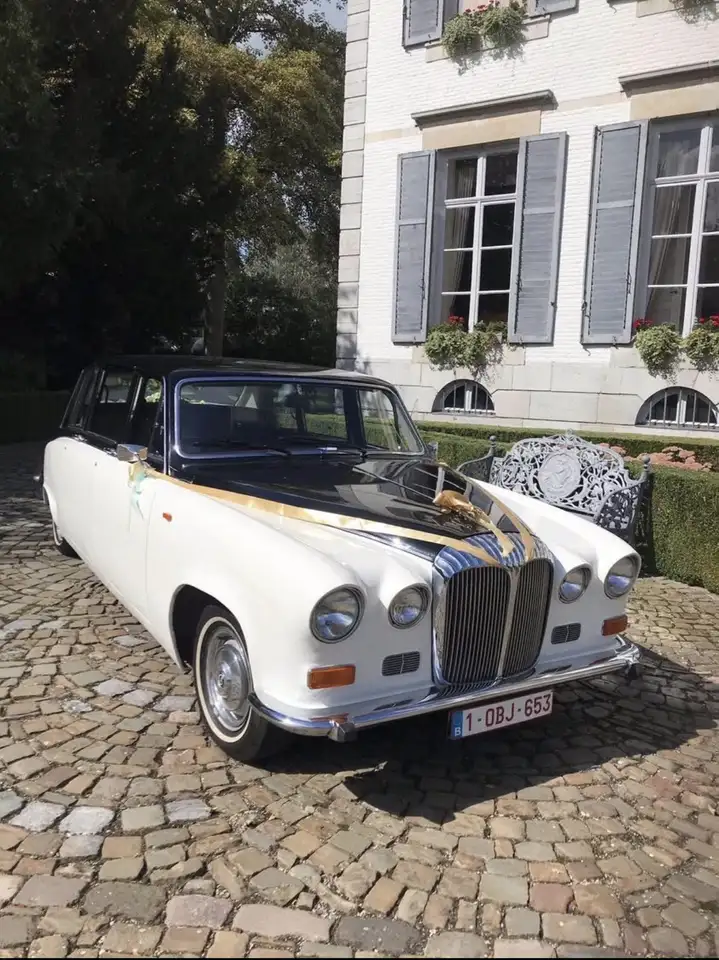 Jaguar Daimler DS420, foto 1