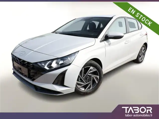 Hyundai i20 90 GPS DigiC 16" CarPlay Cam PDC