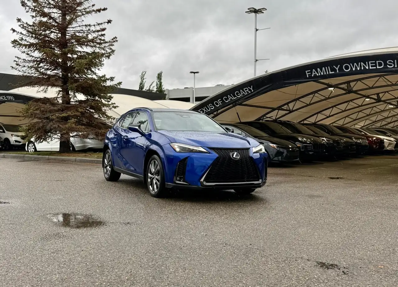 2025 Lexus UX