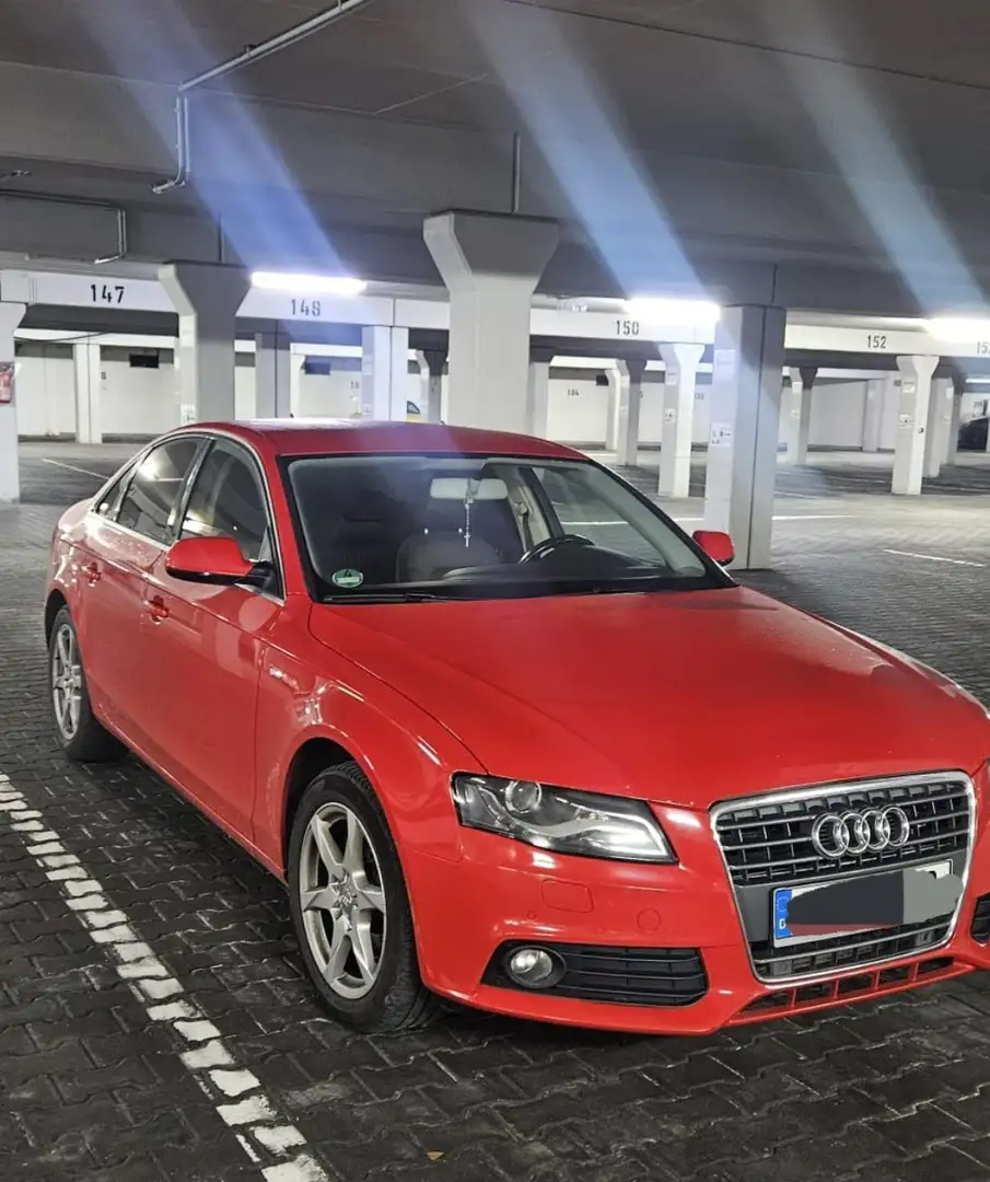 Audi A4 2.0 TDI DPF multitronic Ambiente Rot - 1