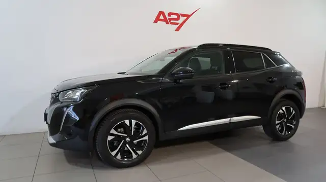 Peugeot 2008 view 17