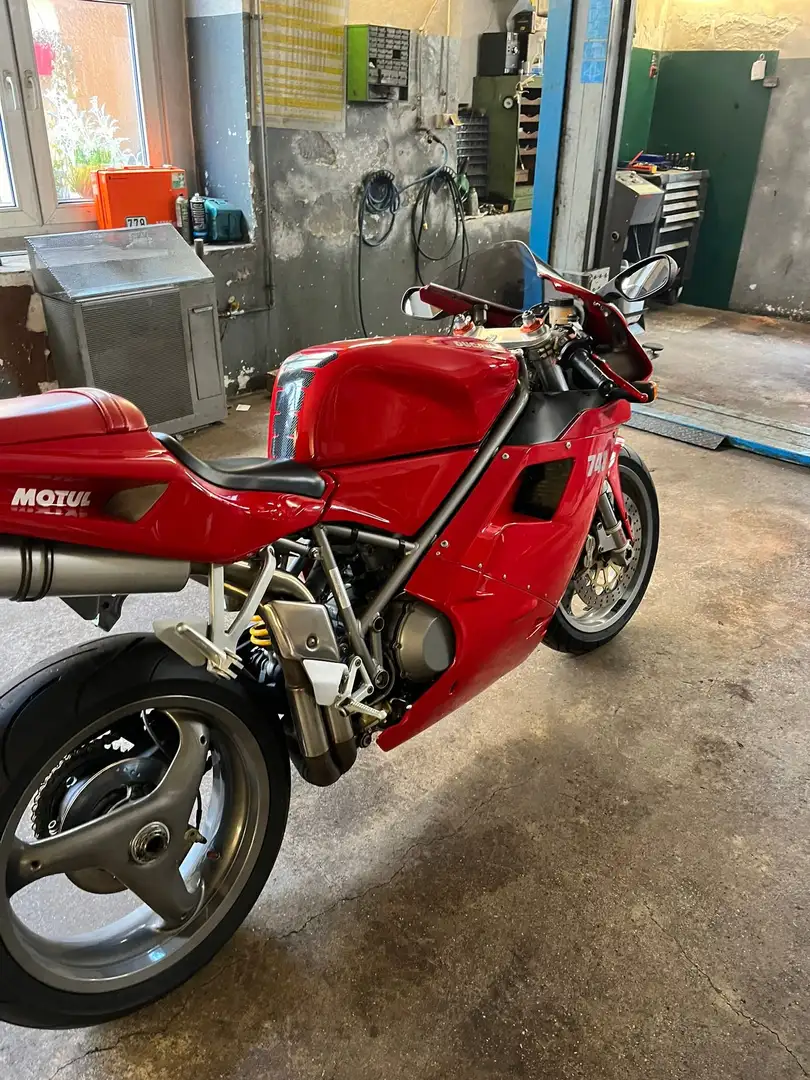 Ducati 748 Červená - 2