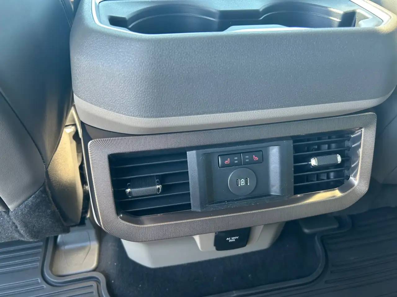 Ford F 350 снимка Ford F 350