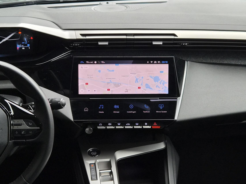 Peugeot 408 1.2 PureTech Allure Pack 130PK EAT8 Automaat — photo 42