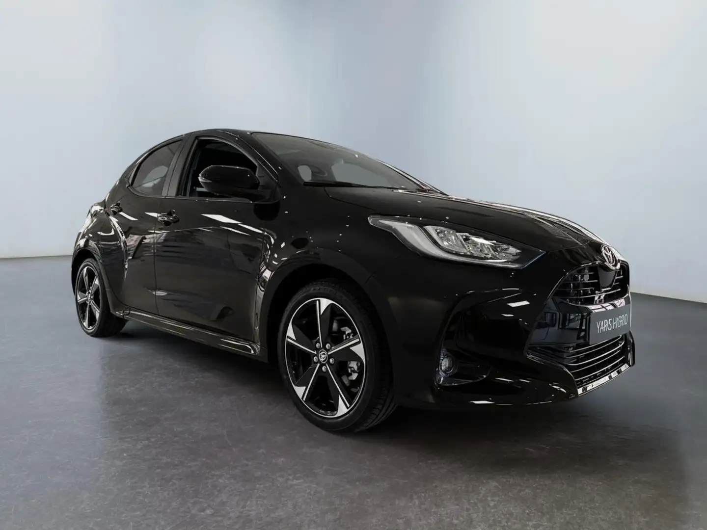 Toyota Yaris Style 1.5 VVT-i Hybrid 116PS/85kW CVT 2024 + Te... Schwarz - 1