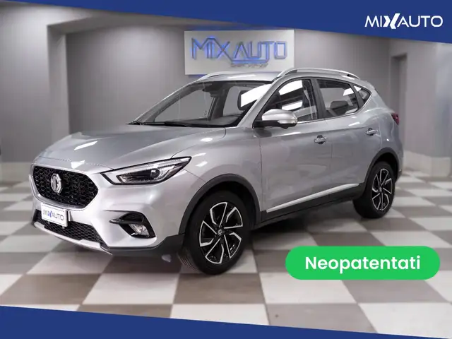 MG ZS 1.5L 5MT Luxury