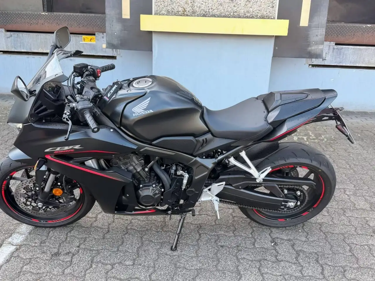 Honda CBR 650