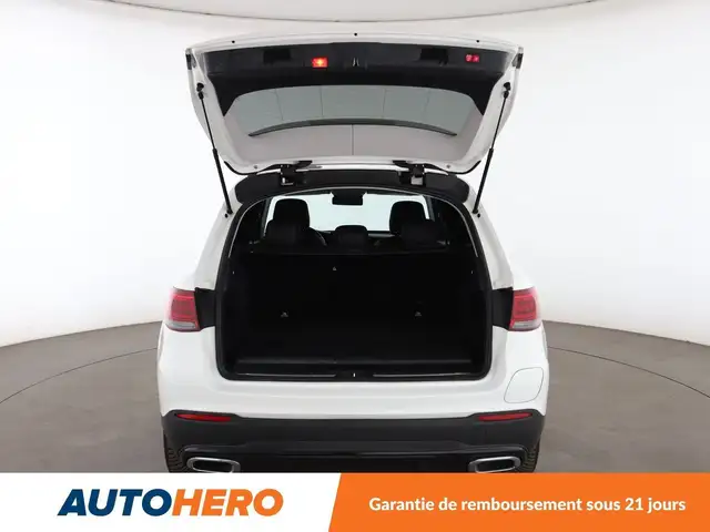 Mercedes-Benz GLC view 17