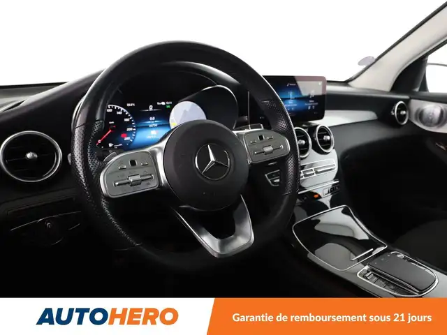 Mercedes-Benz GLC view 12