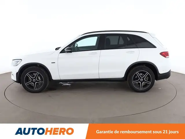 Mercedes-Benz GLC view 3